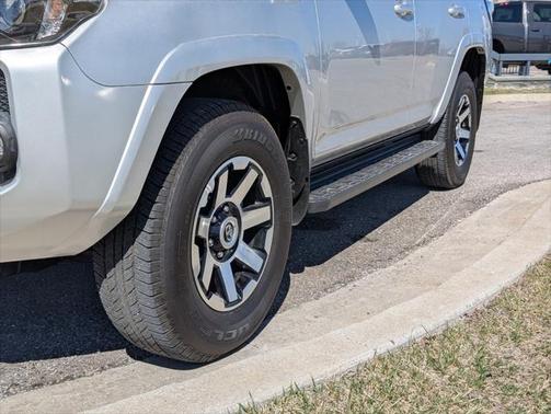 2022 Toyota 4Runner TRD Off Road