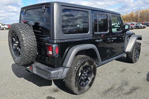 2025 Jeep Wrangler 4xe Willys