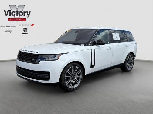 White 2023 Land Rover Range Rover P530 SE