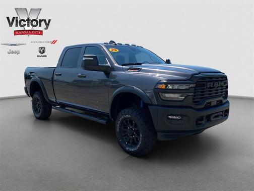 2025 RAM 2500 Tradesman Crew Cab 4x4 6'4' Box