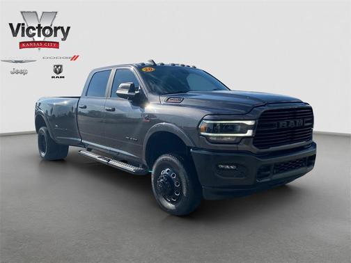 2020 RAM 3500 Laramie Crew Cab 4x4 8' Box
