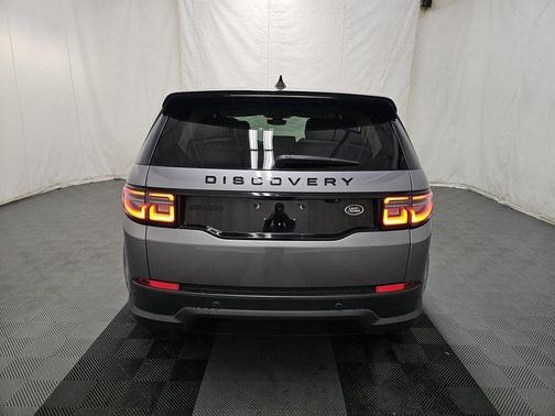 2022 Land Rover Discovery Sport S