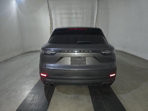 2019 Porsche Cayenne S