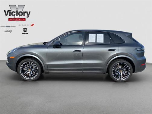 2019 Porsche Cayenne S