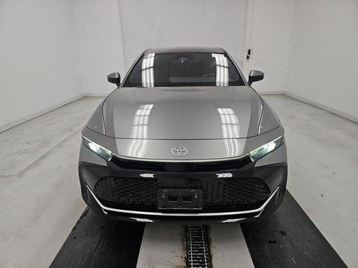 2023 Toyota Crown XLE