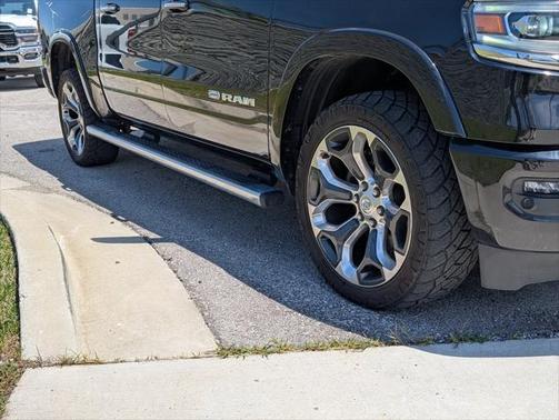 2022 RAM 1500 Longhorn