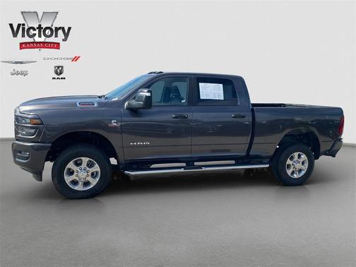 2025 RAM 2500 Big Horn Crew Cab 4x4 6'4' Box