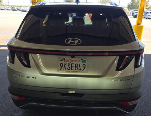 Shimmering Silver 2024 Hyundai TUCSON Plug-In Hybrid Limited