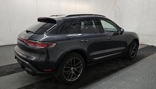2023 Porsche Macan T