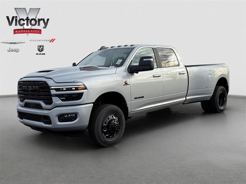 2026 RAM 3500 Laramie Crew Cab 4x4 8' Box