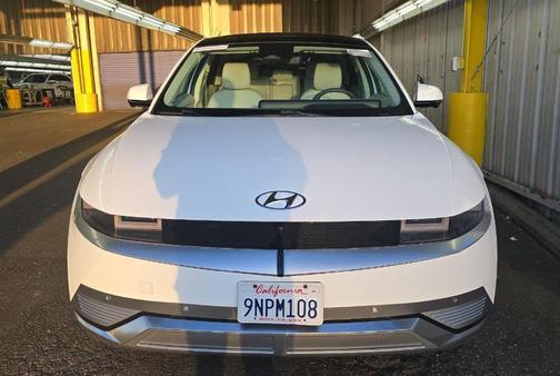 Atlas White 2024 Hyundai IONIQ 5 Limited