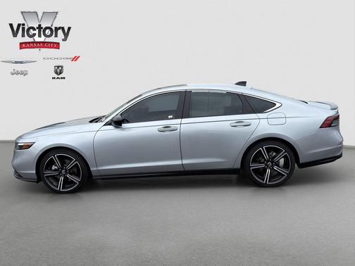 Silver 2025 Honda Accord Hybrid Sport