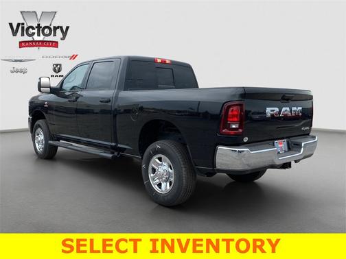 2025 RAM 2500 Tradesman Crew Cab 4x4 6'4' Box