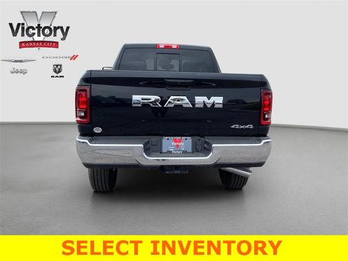 2025 RAM 2500 Tradesman Crew Cab 4x4 6'4' Box