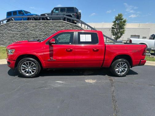 Flame Red Clearcoat 2022 RAM 1500 Laramie