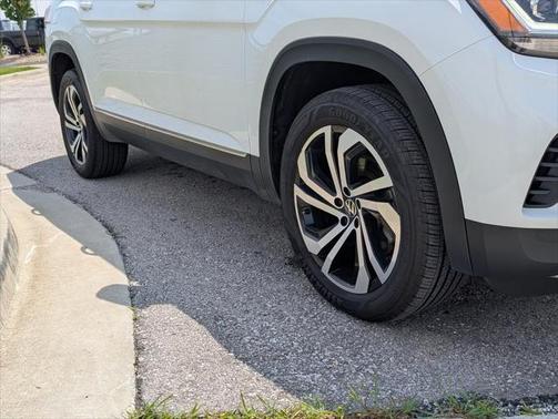 2022 Volkswagen Atlas 3.6L SEL