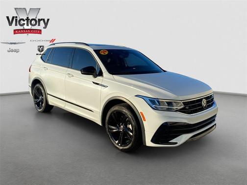2024 Volkswagen Tiguan 2.0T SE R-Line Black