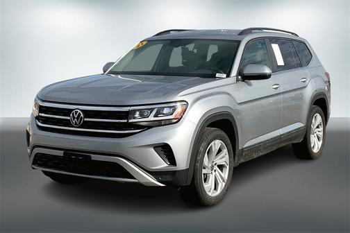 Photo 2 of 31 of 2021 Volkswagen Atlas 3.6 V6 SE w/ Technology