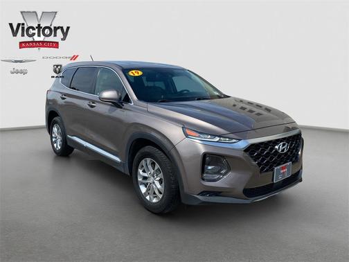 2019 Hyundai SANTA FE SE 2.4