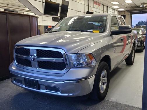 2023 RAM 1500 Classic SLT