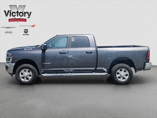 2025 RAM 2500 Big Horn Crew Cab 4x4 6'4' Box
