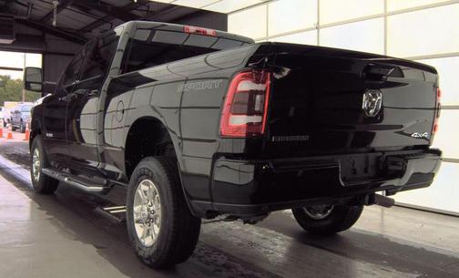 Diamond Black Crystal Pearlcoat 2024 RAM 2500 Big Horn Crew Cab 4x4 6'4' Box