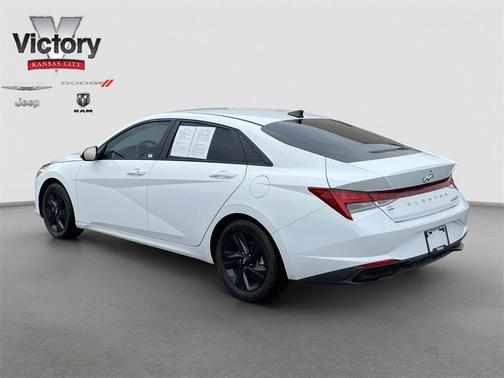 2023 Hyundai ELANTRA HEV Blue
