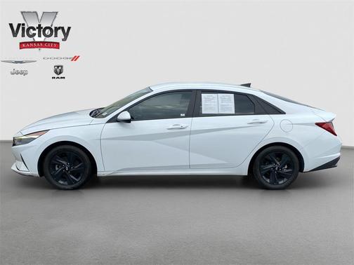 2023 Hyundai ELANTRA HEV Blue