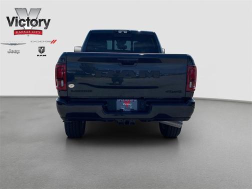 2025 RAM 2500 Laramie Crew Cab 4x4 6'4' Box