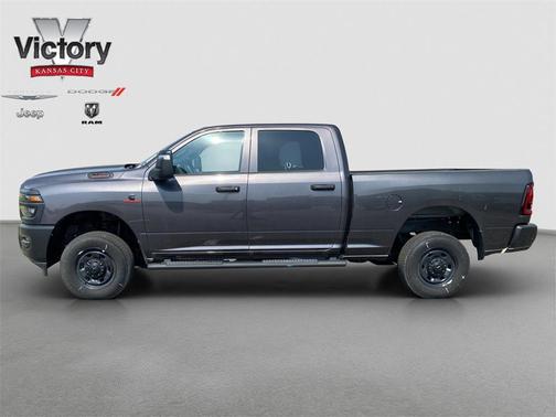 2025 RAM 2500 Tradesman Crew Cab 4x4 6'4' Box