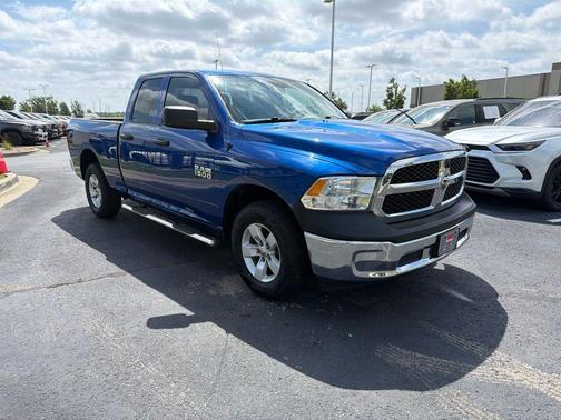 Blue Streak Pearlcoat 2018 RAM 1500 Tradesman