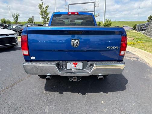 Blue Streak Pearlcoat 2018 RAM 1500 Tradesman