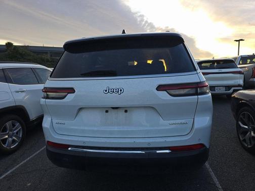 2024 Jeep Grand Cherokee L Laredo