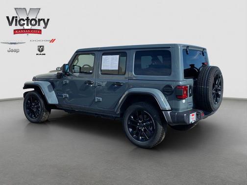 2025 Jeep Wrangler 4xe Sahara