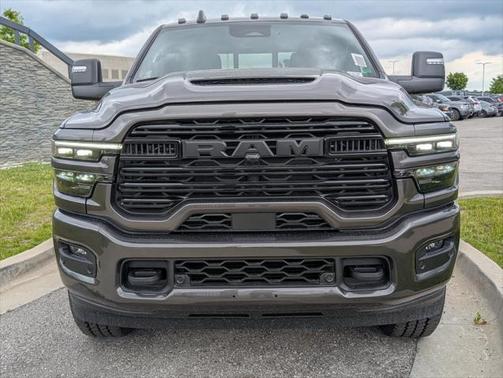2025 RAM 2500 Laramie Crew Cab 4x4 6'4' Box