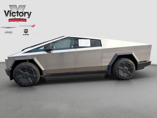 Stainless Steel 2024 Tesla Cybertruck Cyberbeast