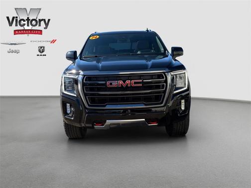 2024 GMC Yukon 4WD AT4