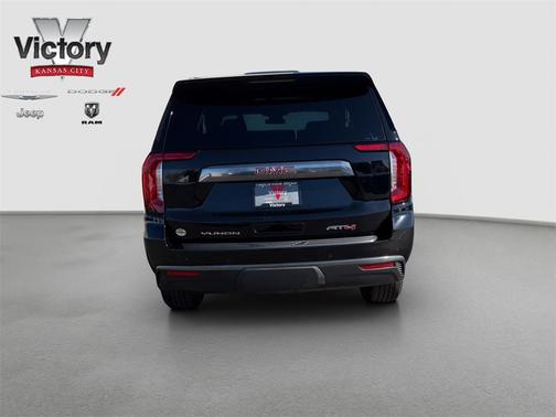 2024 GMC Yukon 4WD AT4