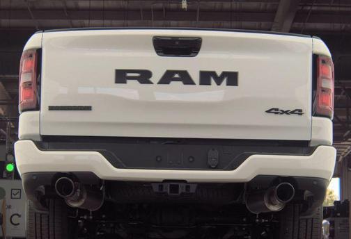 Bright White Clearcoat 2025 RAM 1500 Big Horn/Lone Star