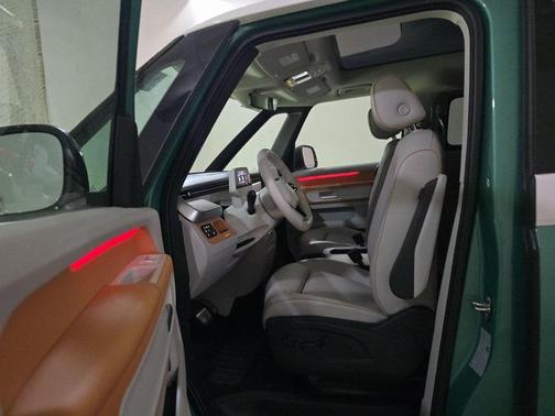 2025 Volkswagen ID. Buzz 1st Edition with 4MOTION