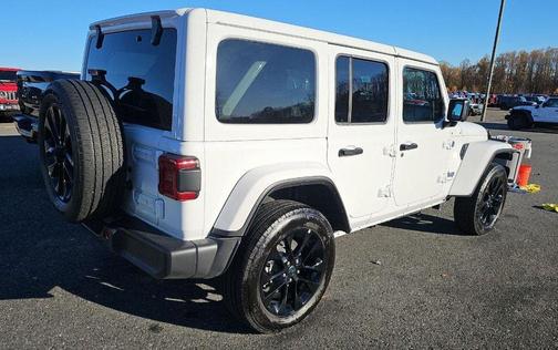 2025 Jeep Wrangler 4xe Sahara