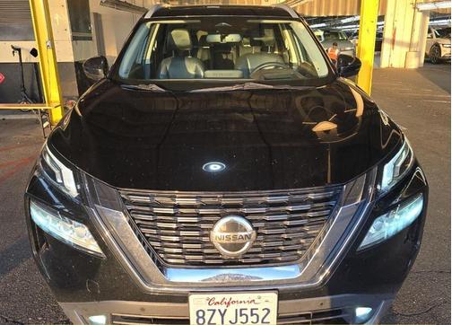 2021 Nissan Rogue Platinum