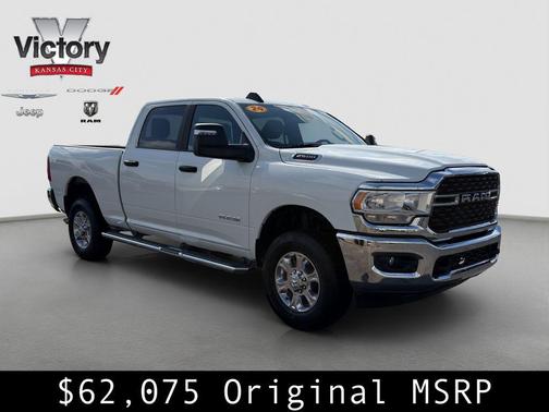 Bright White Clearcoat 2024 RAM 2500 Big Horn Crew Cab 4x4 6'4' Box