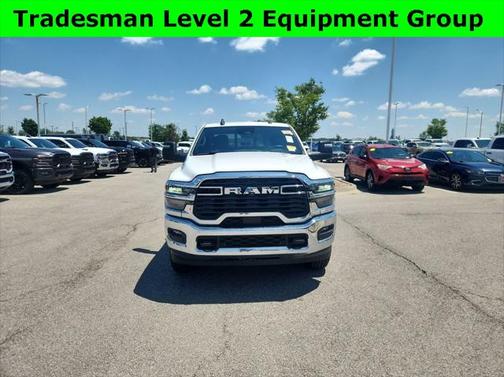 2025 RAM 2500 Tradesman Crew Cab 4x4 8' Box
