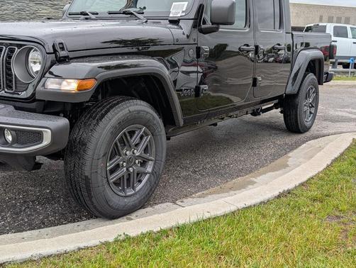 2025 Jeep Gladiator Sport S