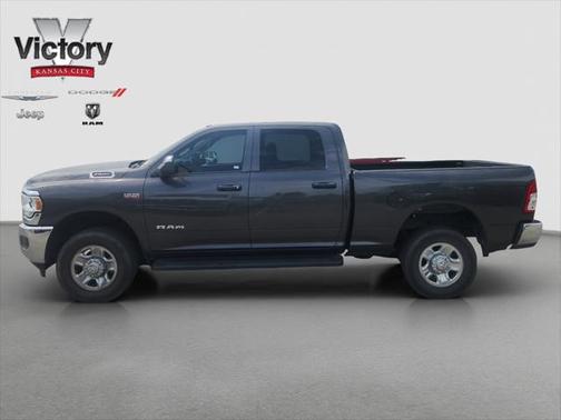 2020 RAM 2500 Tradesman Crew Cab 4X4 6'4' Box