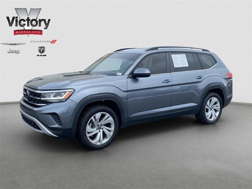 2022 Volkswagen Atlas 3.6L SE w/Technology