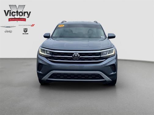 2022 Volkswagen Atlas 3.6L SE w/Technology