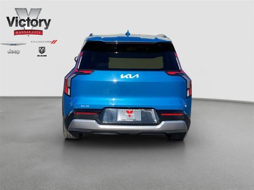 2024 Kia EV9 Land