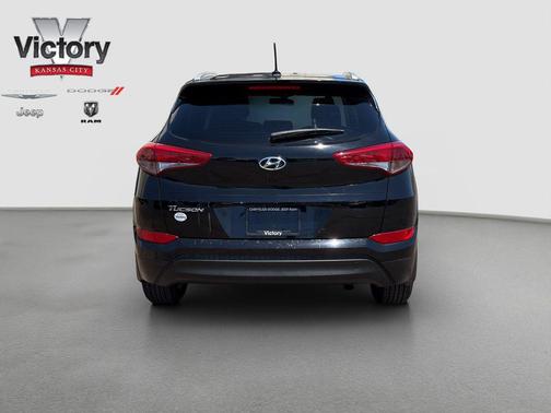 Ash Black 2016 Hyundai TUCSON SE